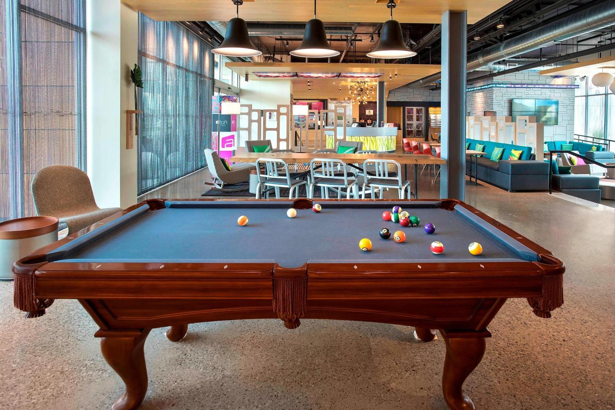 Aloft Buffalo Airport Cheektowaga Eksteriør billede